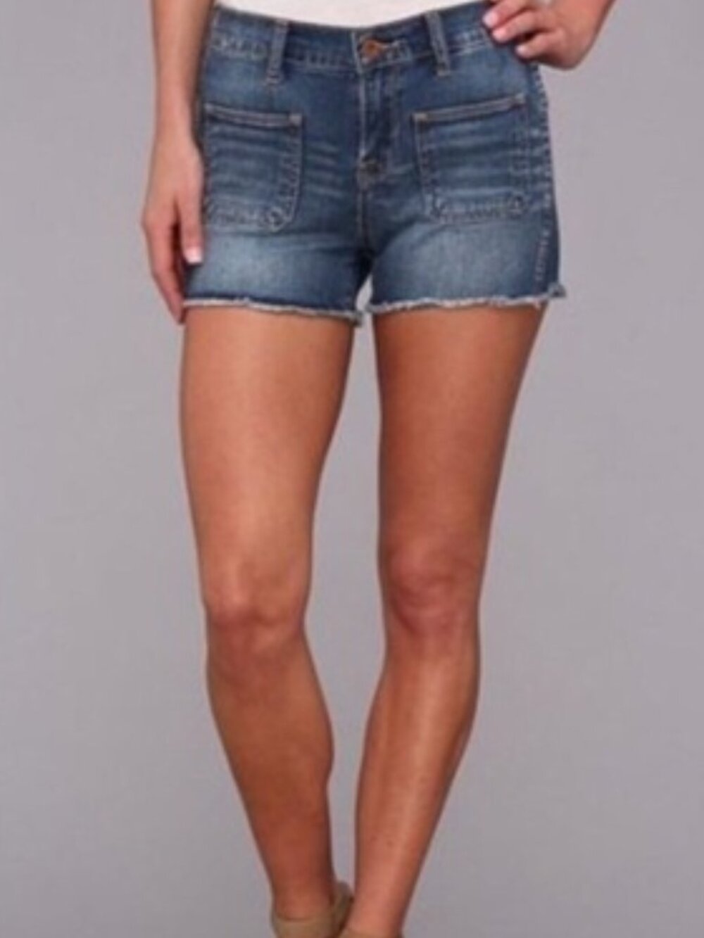 ⭐ Lucky Brand Patch Pocket jean shorts size 4 / 27